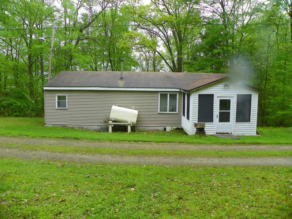465 LONG POINT LN, TIONESTA, PA 16353, photo 1 of 13